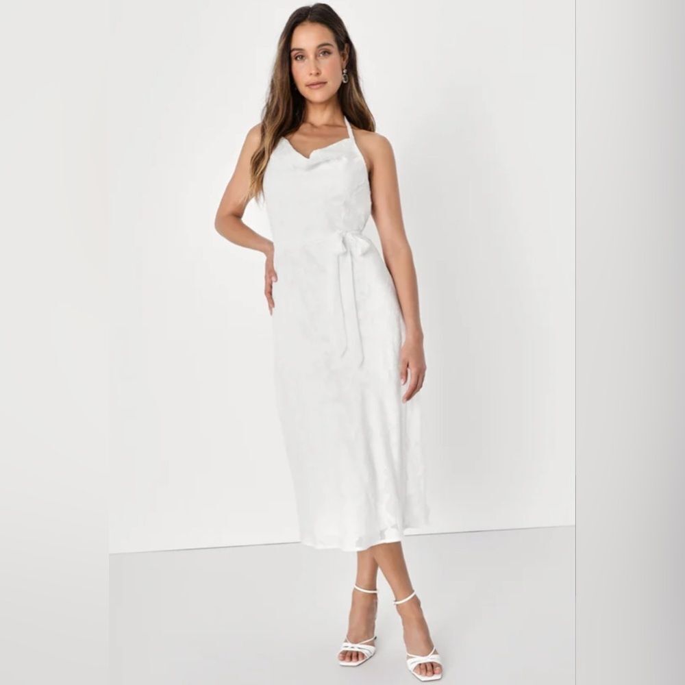 Lulus Graceful Charm White Burnout Floral Jacquard Halter Midi Dress, Medium NWT